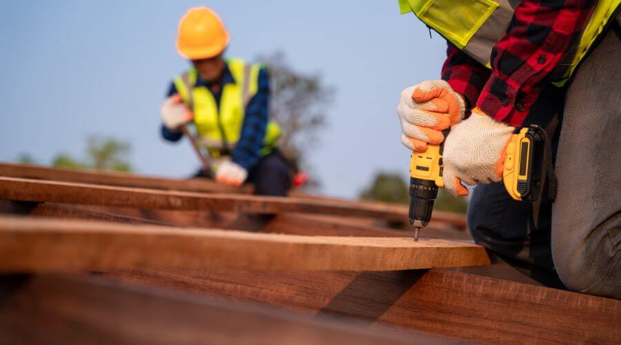 Expert top industrial roofings services in Raymond, OH